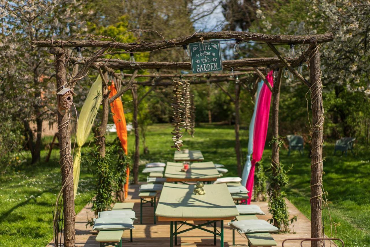 Le Gite Du Jardin Des Secrets Namur Bagian luar foto